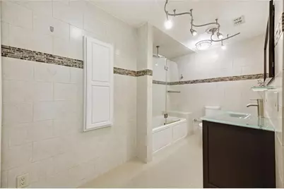 2512 W Kansas Avenue, Tampa, FL 33629 - Photo 9