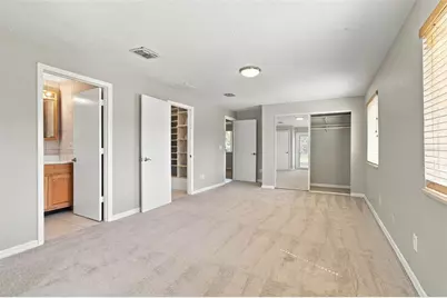 373 Foxcroft Drive E, Palm Harbor, FL 34683 - Photo 31