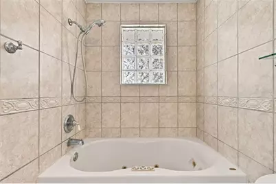 373 Foxcroft Drive E, Palm Harbor, FL 34683 - Photo 33