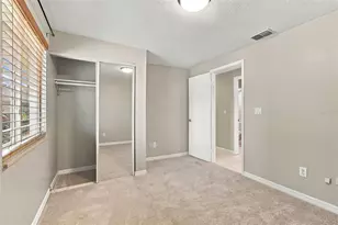 373 Foxcroft Dr E, Palm Harbor, FL 34683 - Photo 25