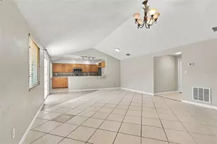 373 Foxcroft Dr E, Palm Harbor, FL 34683 - Photo 7