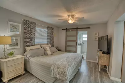 9610 45th Street N, Pinellas Park, FL 33782 - Photo 15