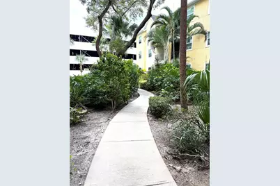 1810 E Palm Avenue #5119, Tampa, FL 33605 - Photo 11
