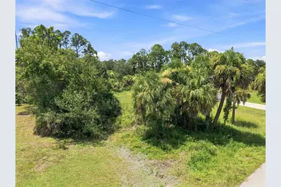 287 Kindred Boulevard, Port Charlotte, FL 33954 - Photo 3