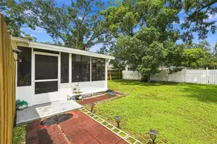 1909 W Hanna Ave, Tampa, FL 33604 - Photo 23