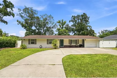 1909 W Hanna Avenue, Tampa, FL 33604 - Photo 1