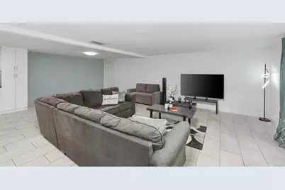 1909 W Hanna Avenue, Tampa, FL 33604 - Photo 5