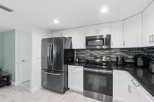 1909 W Hanna Ave, Tampa, FL 33604 - Photo 9