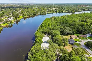4009 Dolphin Dr, Tampa, FL 33617 - Photo 37