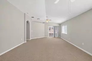 535 Scarlet Maple Ct, Plant City, FL 33563 - Photo 15