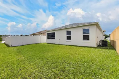 535 Scarlet Maple Court, Plant City, FL 33563 - Photo 51