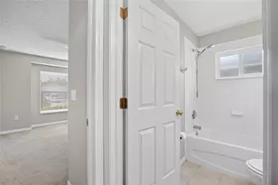 535 Scarlet Maple Ct, Plant City, FL 33563 - Photo 39
