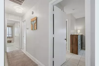 3069 138th Place, Largo, FL 33771 - Photo 11