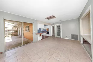 3000 36th Ave S, Saint Petersburg, FL 33712 - Photo 11