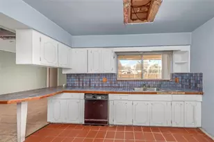 3000 36th Ave S, Saint Petersburg, FL 33712 - Photo 9