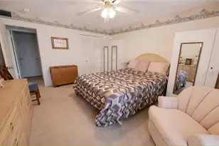 1428 Arrowhead Cir W, Clearwater, FL 33759 - Photo 9