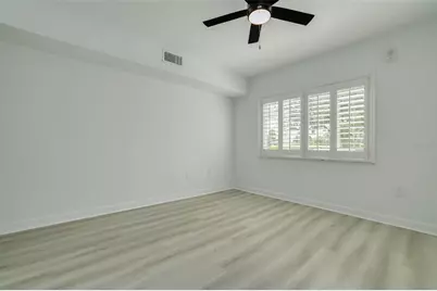 4550 Overlook Drive NE #152, Saint Petersburg, FL 33703 - Photo 17