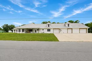 837 Lily St, Sebring, FL 33875 - Photo 1