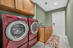 1400 75th Cir NE, Saint Petersburg, FL 33702 - Photo 35