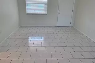 308 Avanda Ct, Clearwater, FL 33756 - Photo 9