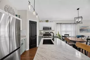 7629 Devonbridge Garden Way, Apollo Beach, FL 33572 - Photo 21