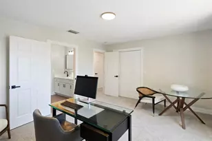 2504 W Tennessee Ave, Tampa, FL 33629 - Photo 49