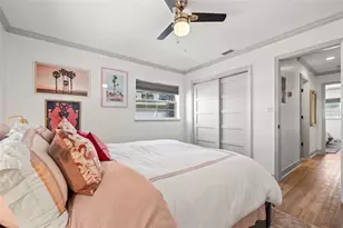 11225 2nd St E, Treasure Island, FL 33706 - Photo 15