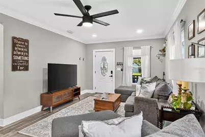 1015 E Crawford Street, Tampa, FL 33604 - Photo 9