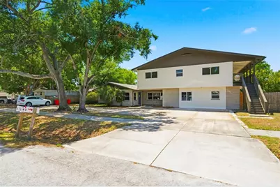 5136 68th Street N, Saint Petersburg, FL 33709 - Photo 3