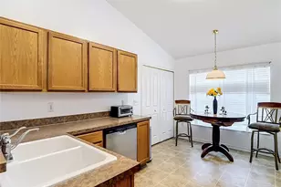 24443 Summer Wind Ct, Lutz, FL 33559 - Photo 13