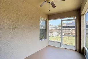 24443 Summer Wind Ct, Lutz, FL 33559 - Photo 29