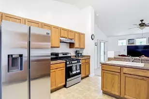 24443 Summer Wind Ct, Lutz, FL 33559 - Photo 11