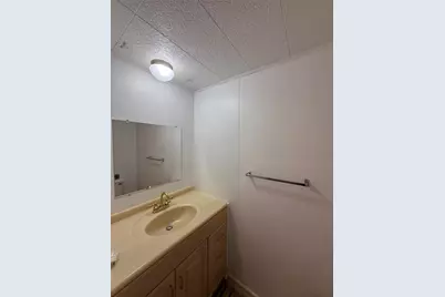 7880 54th Avenue N #47, Saint Petersburg, FL 33709 - Photo 7