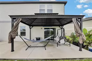 1325 Anchor Bend Dr, Ruskin, FL 33570 - Photo 19