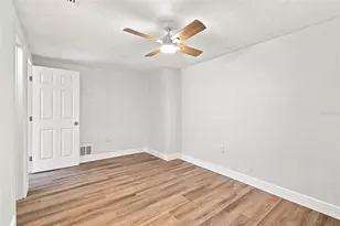 7025 Westcott Dr, Port Richey, FL 34668 - Photo 33
