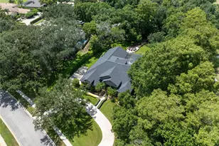 2805 Berwick Dr, Tarpon Springs, FL 34688 - Photo 73