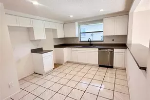 15717 Avalon Ave, Clearwater, FL 33760 - Photo 3