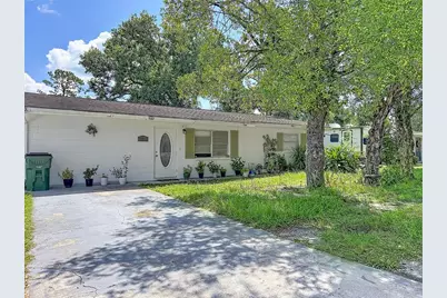 5942 20th Street, Zephyrhills, FL 33542 - Photo 1