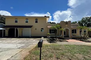 30 Kreamer Ave, Tarpon Springs, FL 34689 - Photo 1