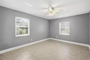 1415 W Linebaugh Ave, Tampa, FL 33612 - Photo 15