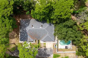 1213 Benedict Ct, Sarasota, FL 34237 - Photo 57