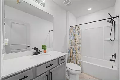 30154 Marquette Avenue, Wesley Chapel, FL 33545 - Photo 17