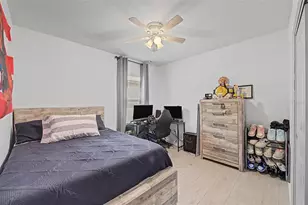 30154 Marquette Ave, Wesley Chapel, FL 33545 - Photo 19