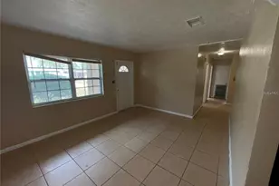 3011 E Flora St, Tampa, FL 33610 - Photo 7