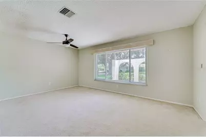 2419 Timbercrest Circle W, Clearwater, FL 33763 - Photo 9