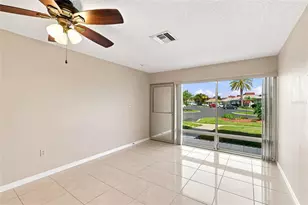 4344 Tahitian Gardens Cir, Holiday, FL 34691 - Photo 7