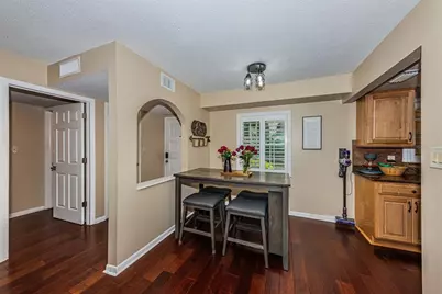 8300 Bardmoor Boulevard #103, Seminole, FL 33777 - Photo 5