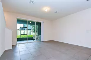 3326 Pleasant Willow Ct, Brandon, FL 33511 - Photo 9