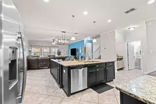 14242 Blue Dasher Dr, Riverview, FL 33569 - Photo 9