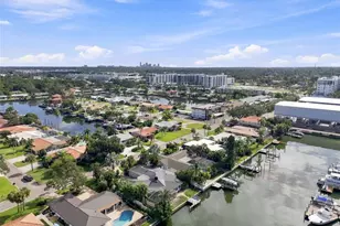3830 46th Ave S, Saint Petersburg, FL 33711 - Photo 9